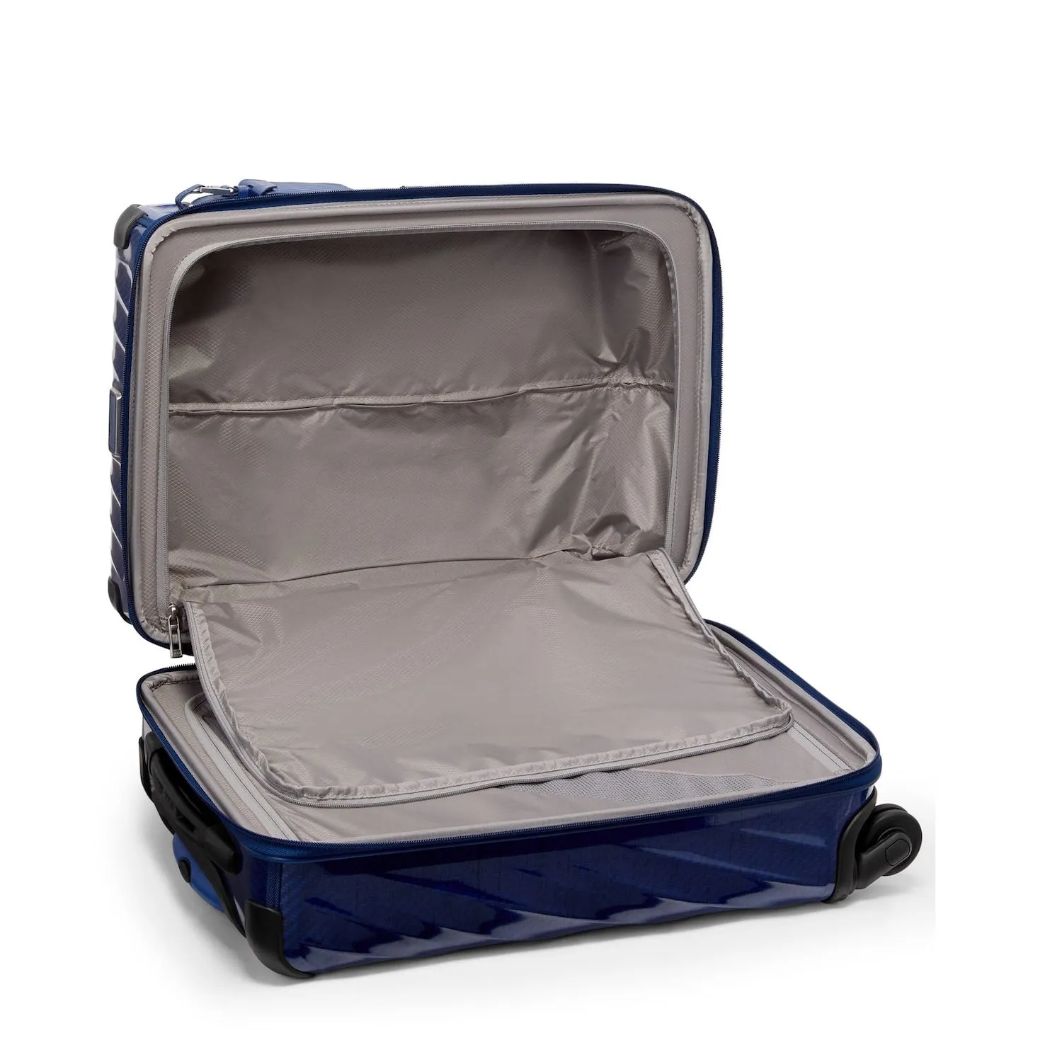 19 Degree Lite International 4 Wheel Carry-On