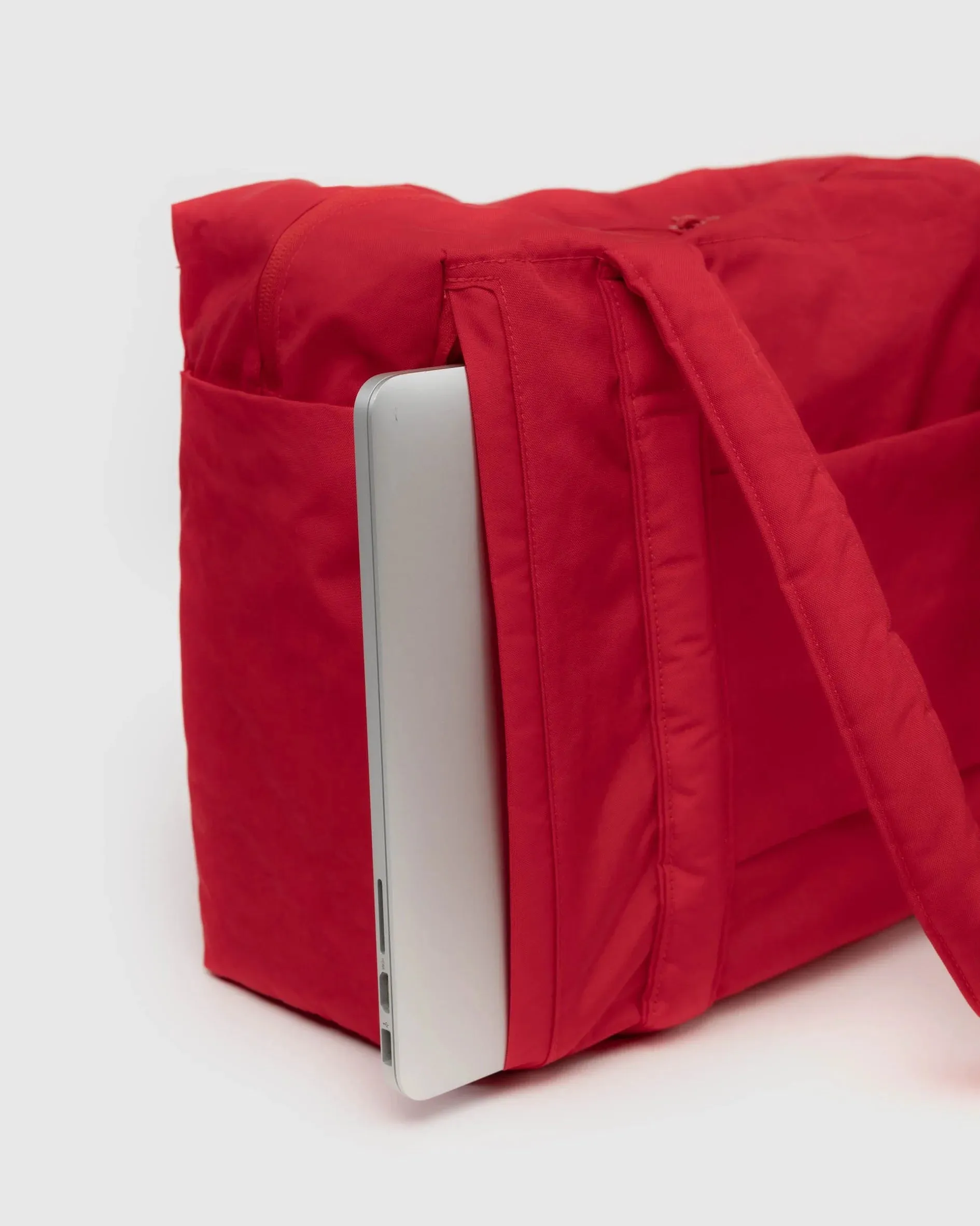 SMALL CLOUD CARRY ON | CANDY APPLE
